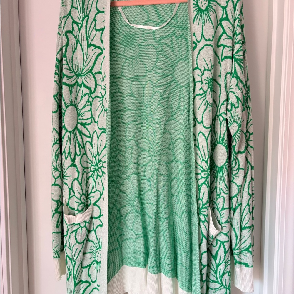 Cato Vibrant Green and White Knit Top